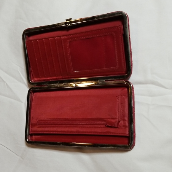Red Clutch Wallet GUC - Picture 5 of 9